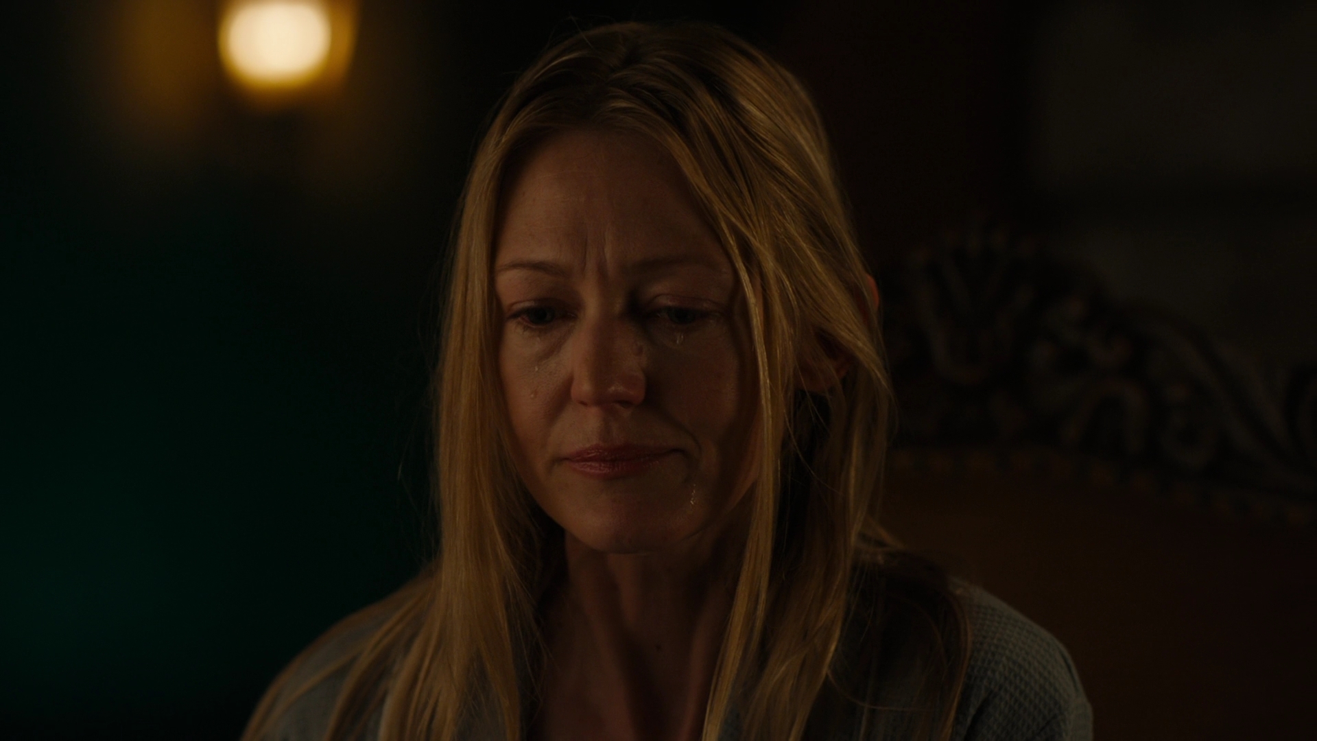 Charmed-Online-dot-nl_Charmed2x12NeedsToKnow1312.jpg Charmed-Online-dot-nl_Charmed2x12NeedsToKnow1312.jpg