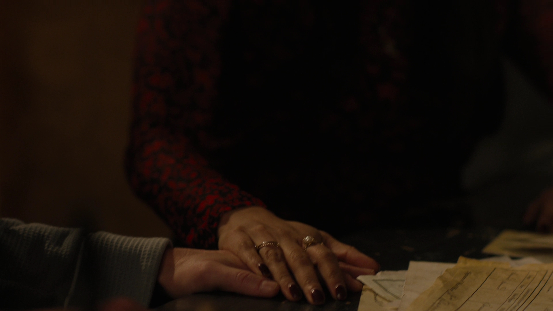 Charmed-Online-dot-nl_Charmed2x12NeedsToKnow1320.jpg Charmed-Online-dot-nl_Charmed2x12NeedsToKnow1320.jpg