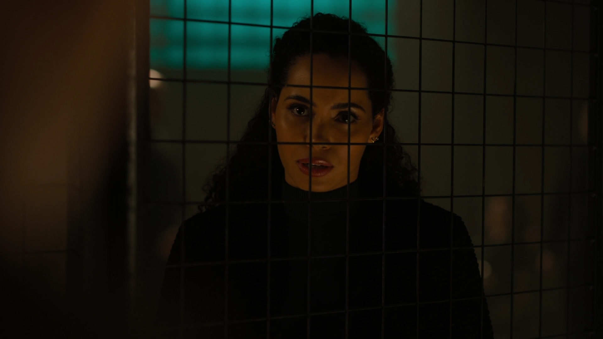 Charmed-Online-dot-nl_Charmed2x12NeedsToKnow1499.jpg Charmed-Online-dot-nl_Charmed2x12NeedsToKnow1499.jpg