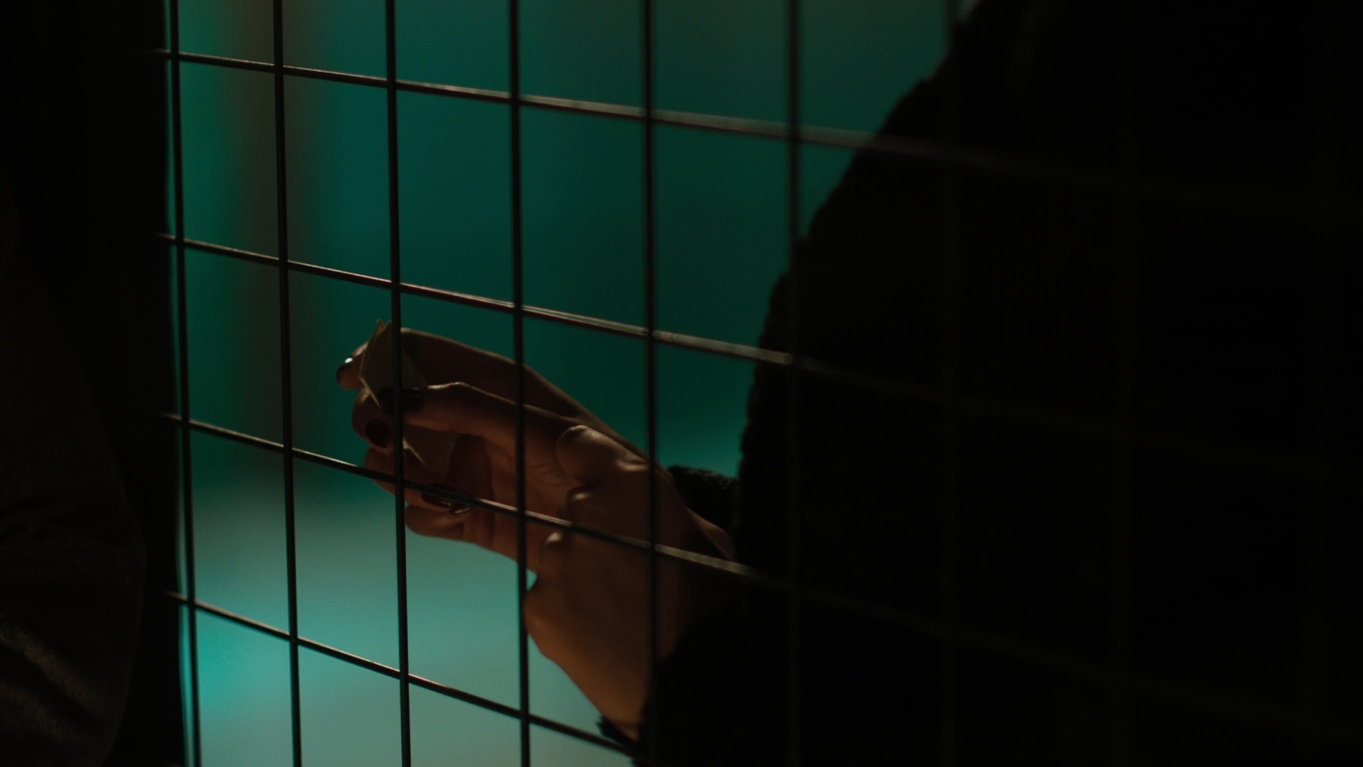 Charmed-Online-dot-nl_Charmed2x12NeedsToKnow1552.jpg Charmed-Online-dot-nl_Charmed2x12NeedsToKnow1552.jpg