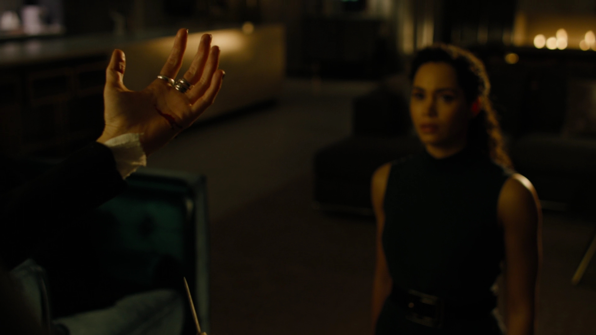 Charmed-Online-dot-nl_Charmed2x12NeedsToKnow1860.jpg Charmed-Online-dot-nl_Charmed2x12NeedsToKnow1860.jpg