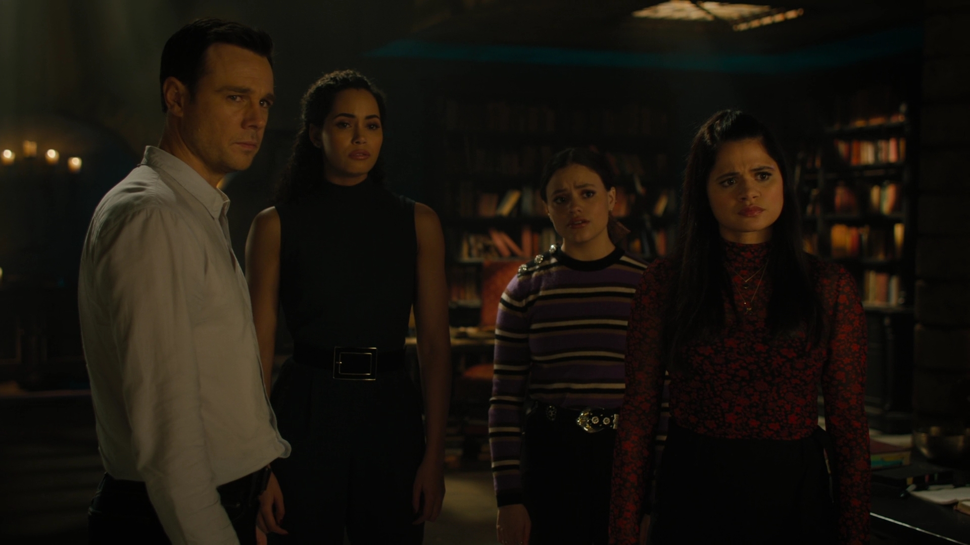 Charmed-Online-dot-nl_Charmed2x12NeedsToKnow1944.jpg Charmed-Online-dot-nl_Charmed2x12NeedsToKnow1944.jpg