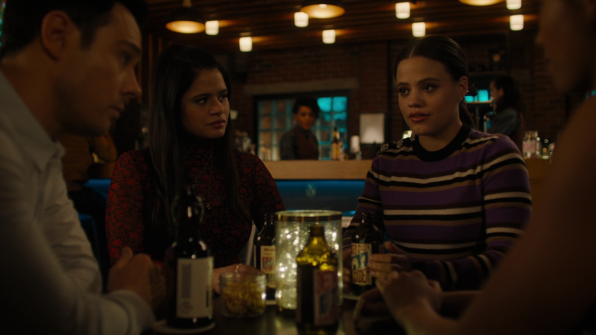 Charmed-Online-dot-nl_Charmed2x12NeedsToKnow2210.jpg