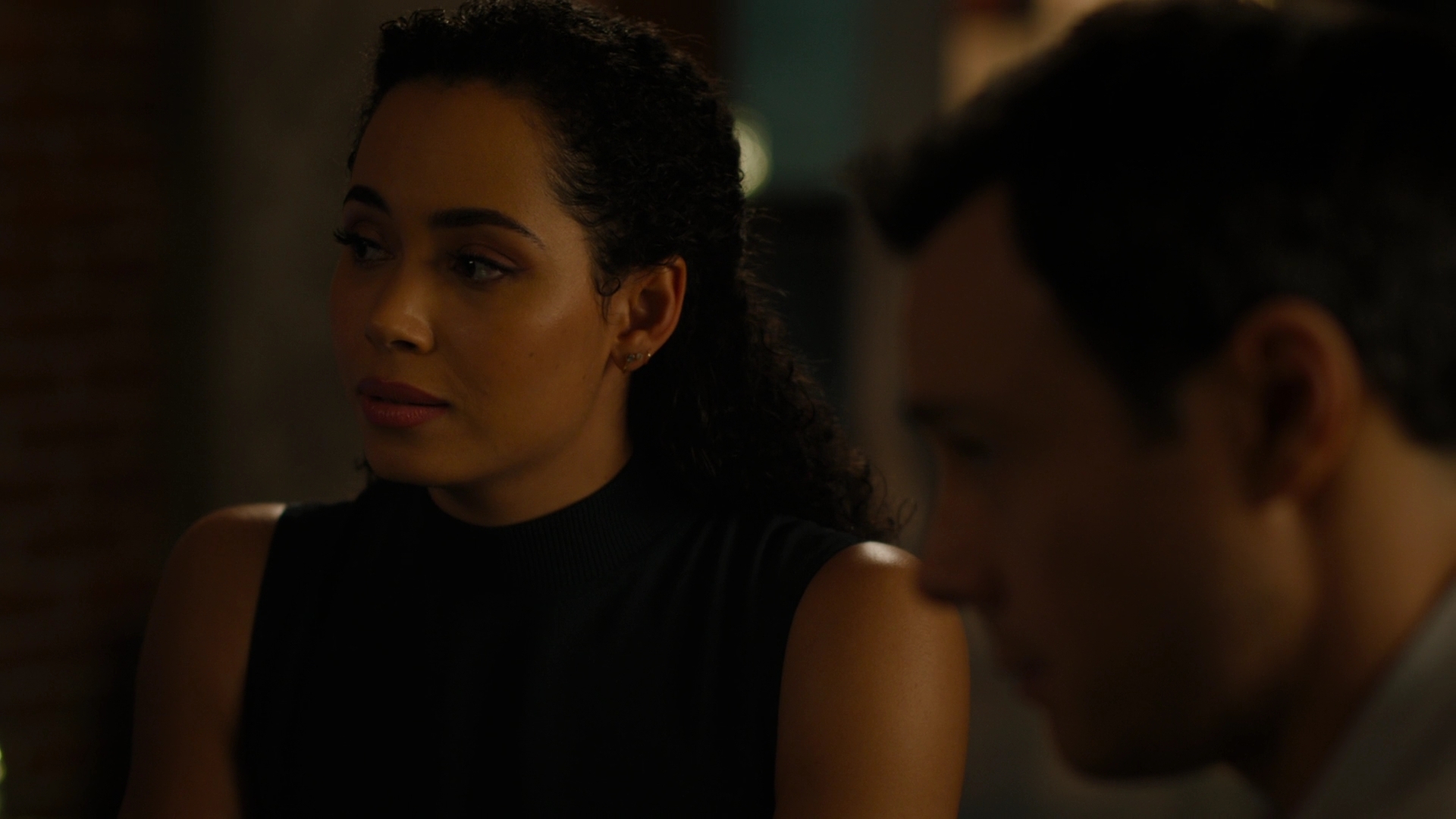 Charmed-Online-dot-nl_Charmed2x12NeedsToKnow2222.jpg Charmed-Online-dot-nl_Charmed2x12NeedsToKnow2222.jpg