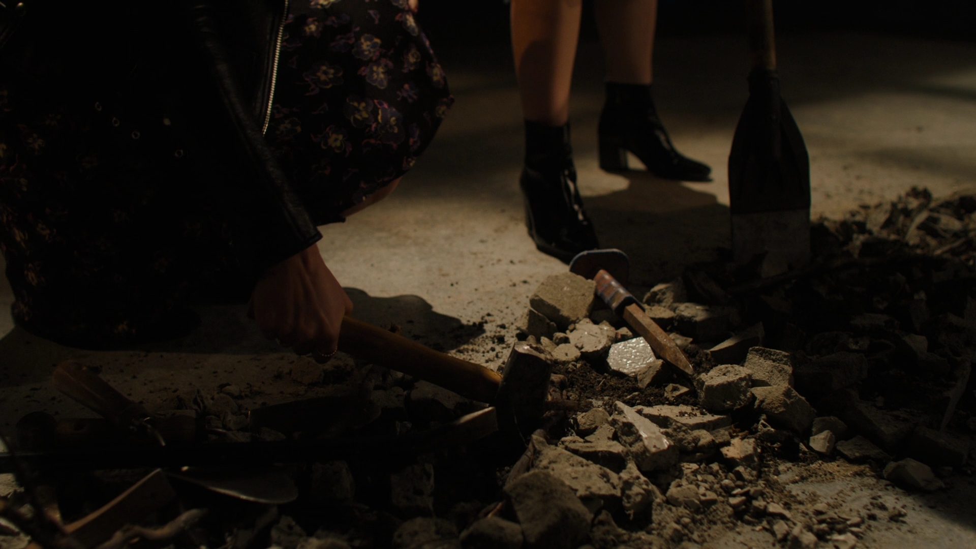 Charmed-Online-dot-nl-Charmed2x13BreakingTheCycle0523.jpg