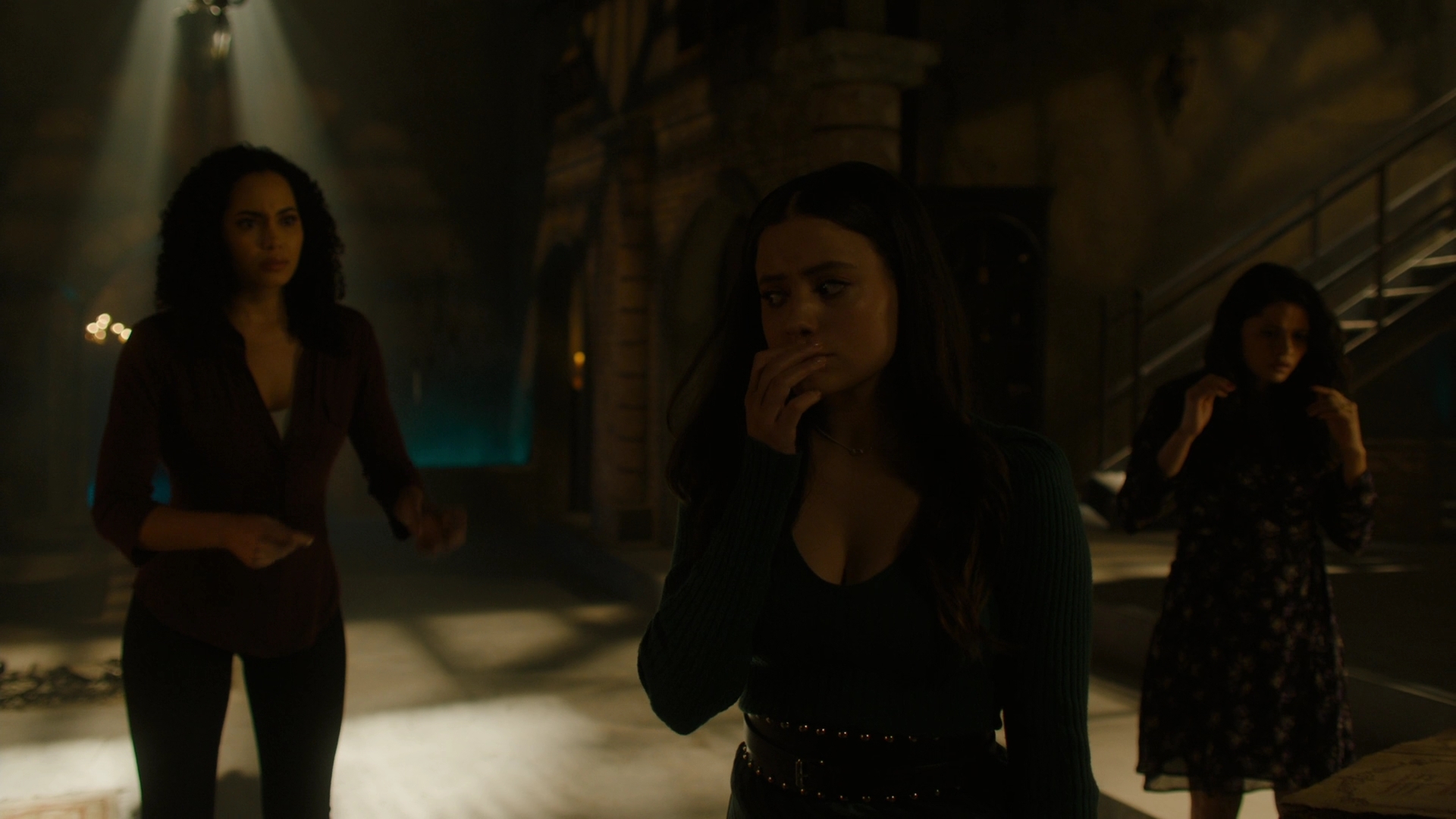 Charmed-Online-dot-nl-Charmed2x13BreakingTheCycle0845.jpg