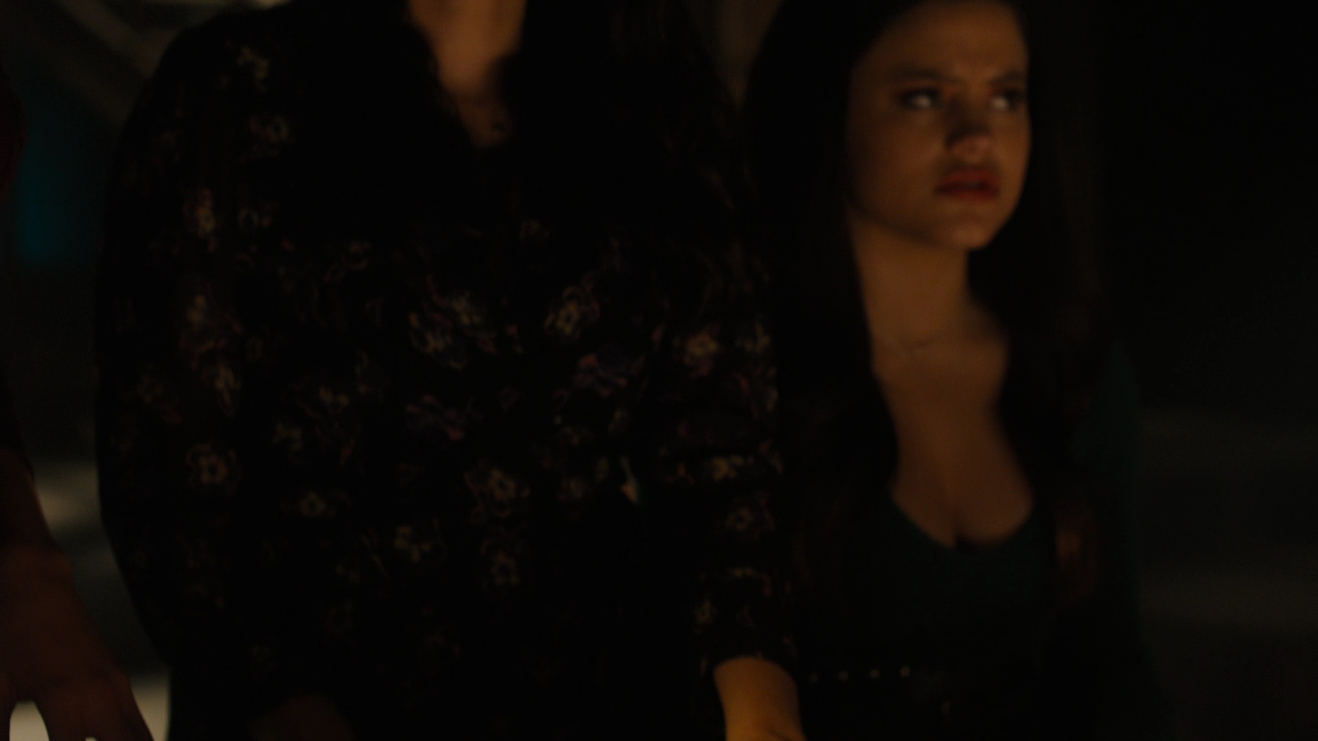 Charmed-Online-dot-nl-Charmed2x13BreakingTheCycle0932.jpg Charmed-Online-dot-nl-Charmed2x13BreakingTheCycle0932.jpg