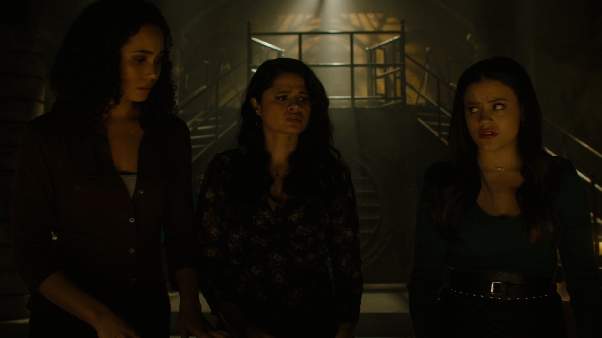 Charmed-Online-dot-nl-Charmed2x13BreakingTheCycle0994.jpg