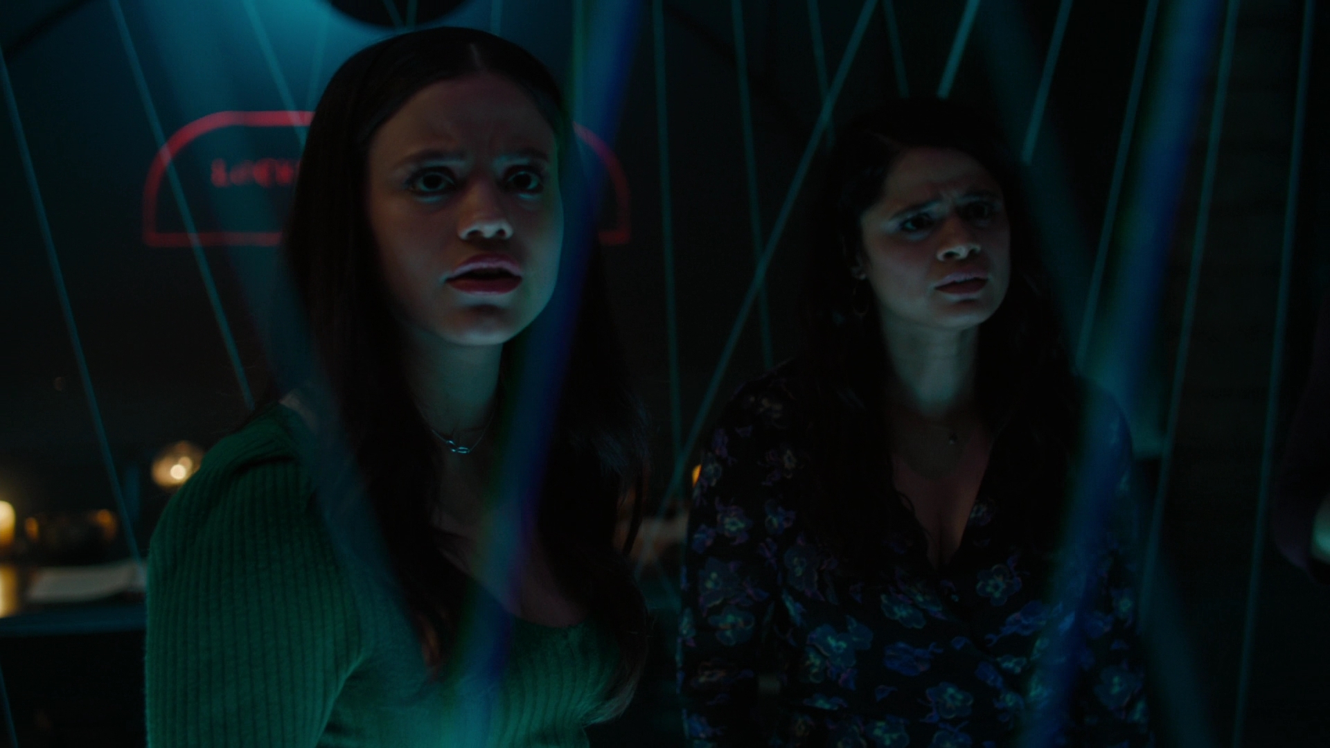 Charmed-Online-dot-nl-Charmed2x13BreakingTheCycle1379.jpg