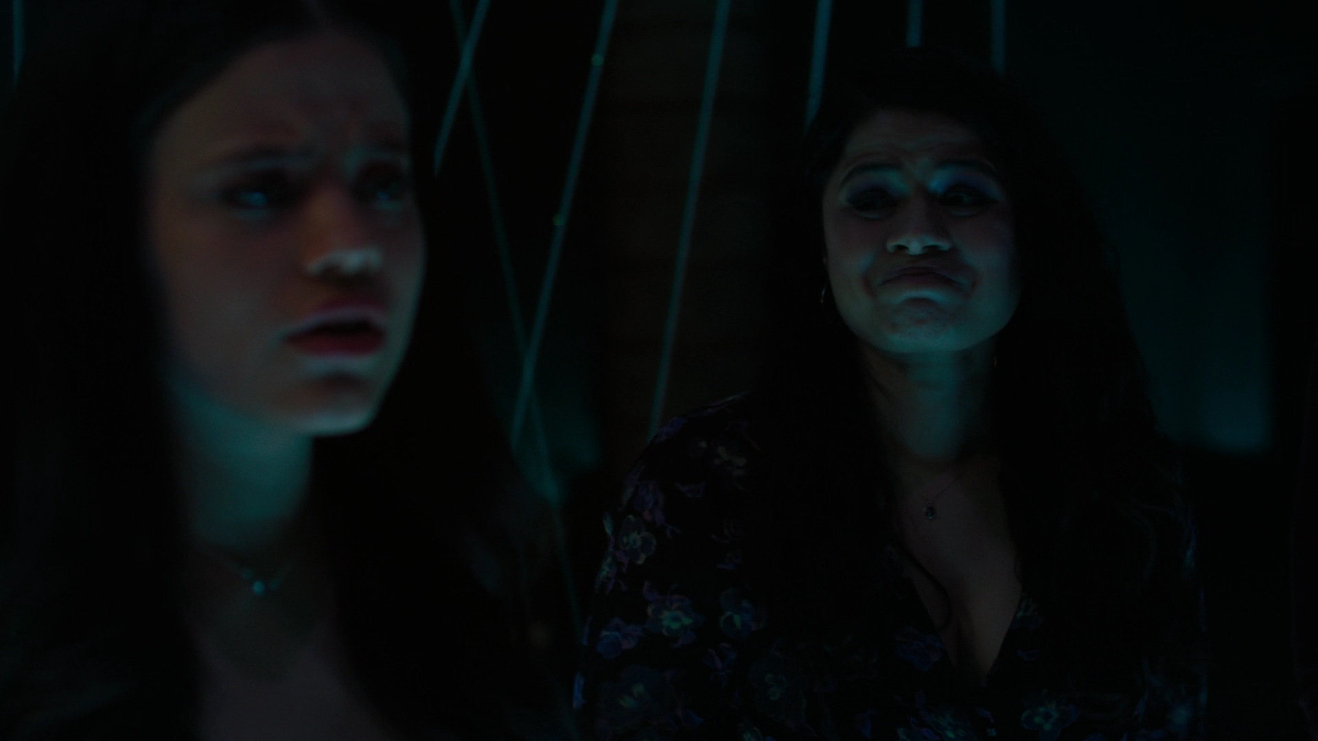 Charmed-Online-dot-nl-Charmed2x13BreakingTheCycle1392.jpg