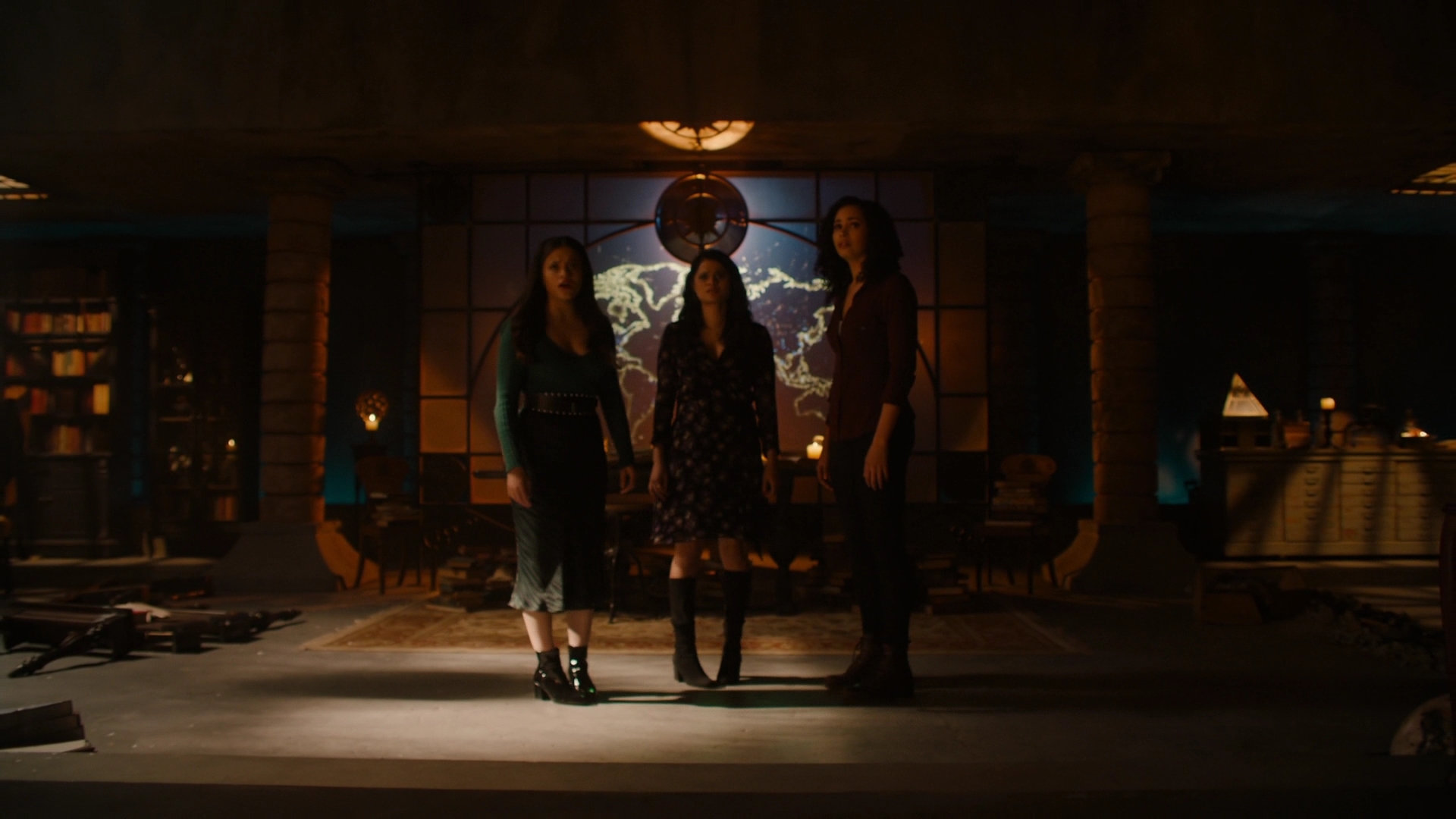 Charmed-Online-dot-nl-Charmed2x13BreakingTheCycle1457.jpg