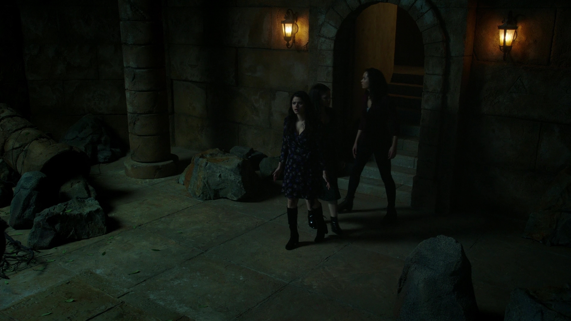 Charmed-Online-dot-nl-Charmed2x13BreakingTheCycle1528.jpg Charmed-Online-dot-nl-Charmed2x13BreakingTheCycle1528.jpg