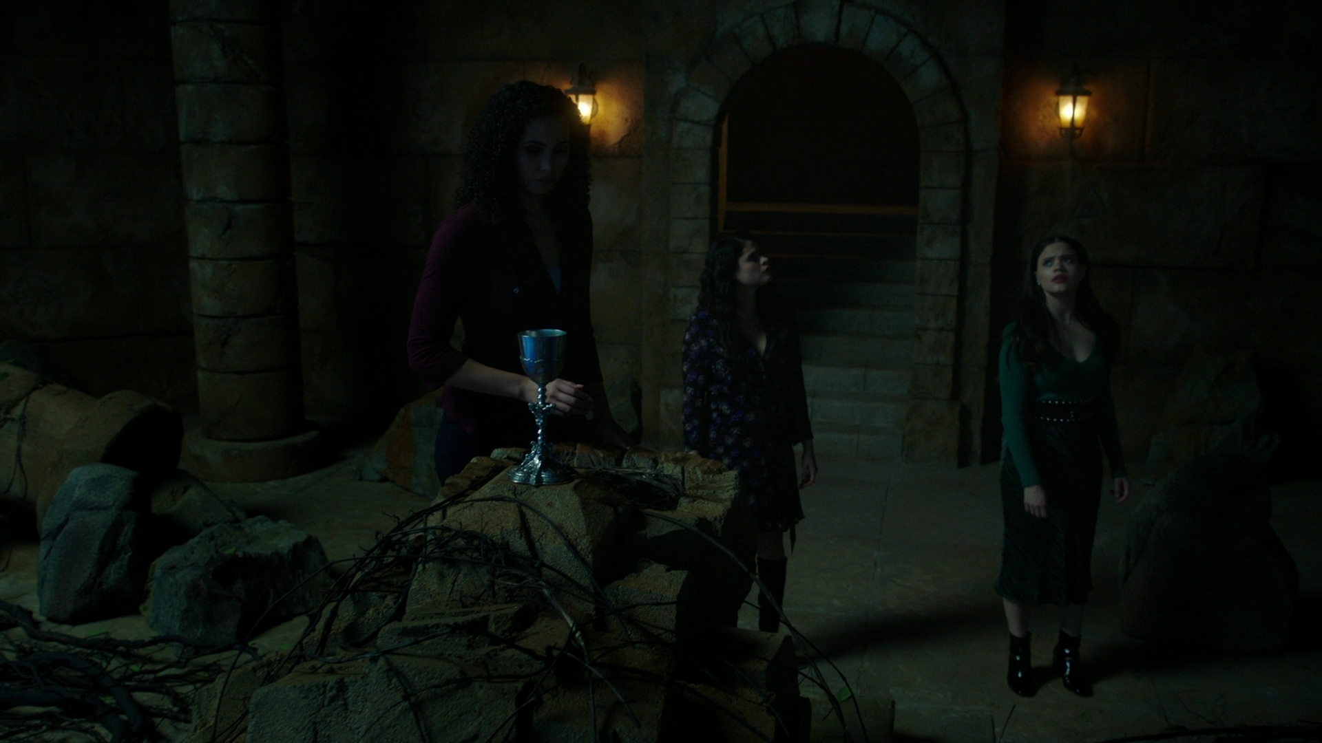 Charmed-Online-dot-nl-Charmed2x13BreakingTheCycle1582.jpg