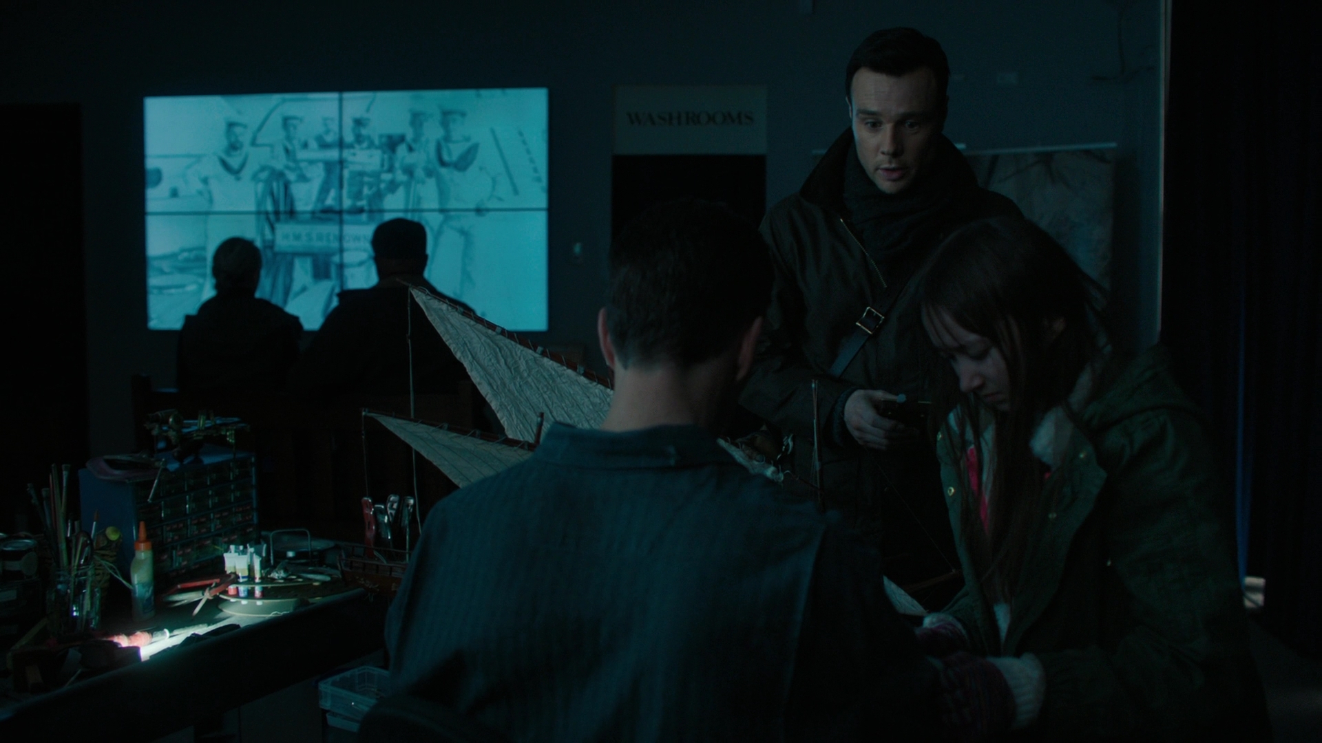 Charmed-Online-dot-nl-Charmed2x13BreakingTheCycle1627.jpg Charmed-Online-dot-nl-Charmed2x13BreakingTheCycle1627.jpg