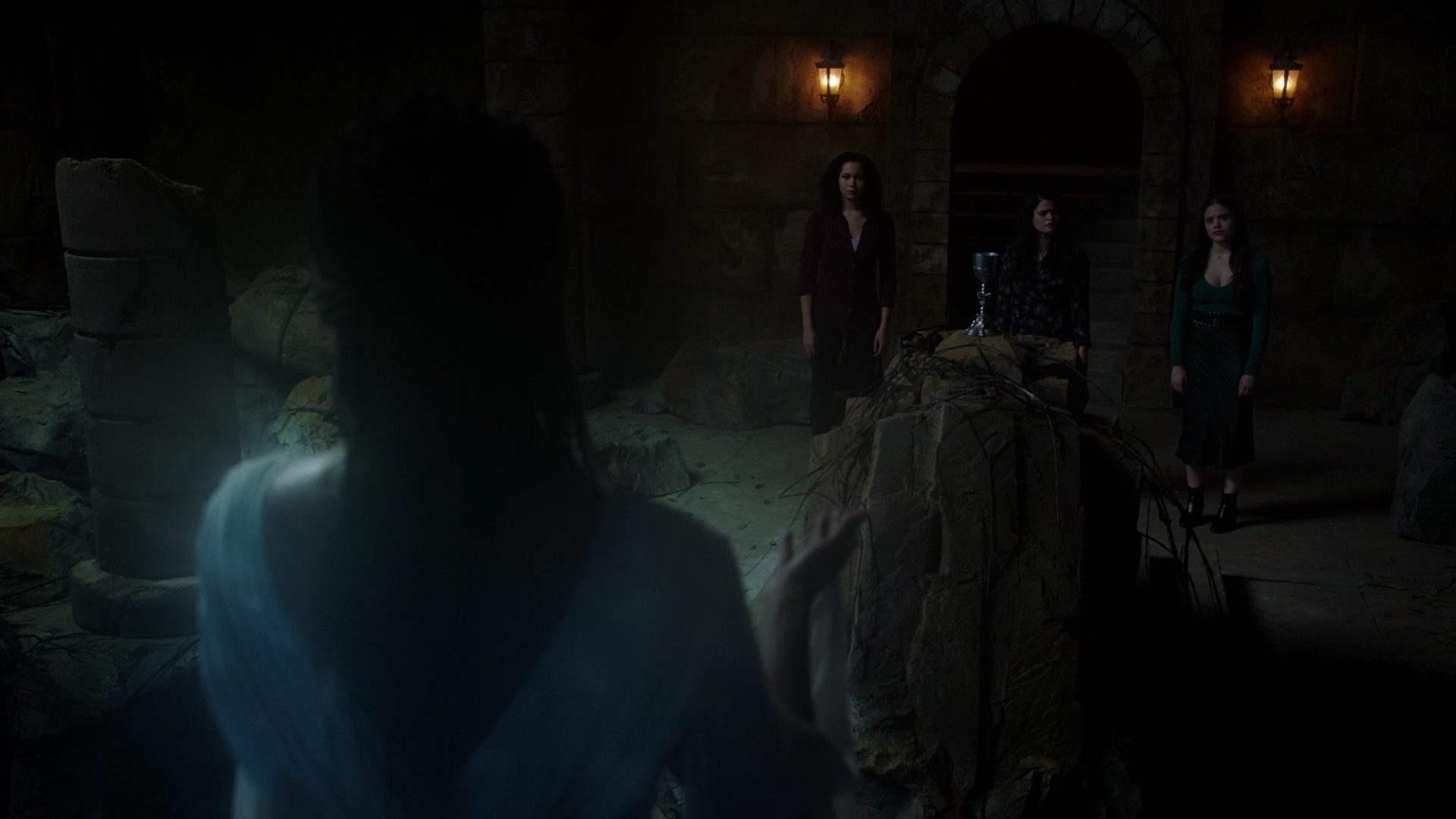 Charmed-Online-dot-nl-Charmed2x13BreakingTheCycle1723.jpg Charmed-Online-dot-nl-Charmed2x13BreakingTheCycle1723.jpg