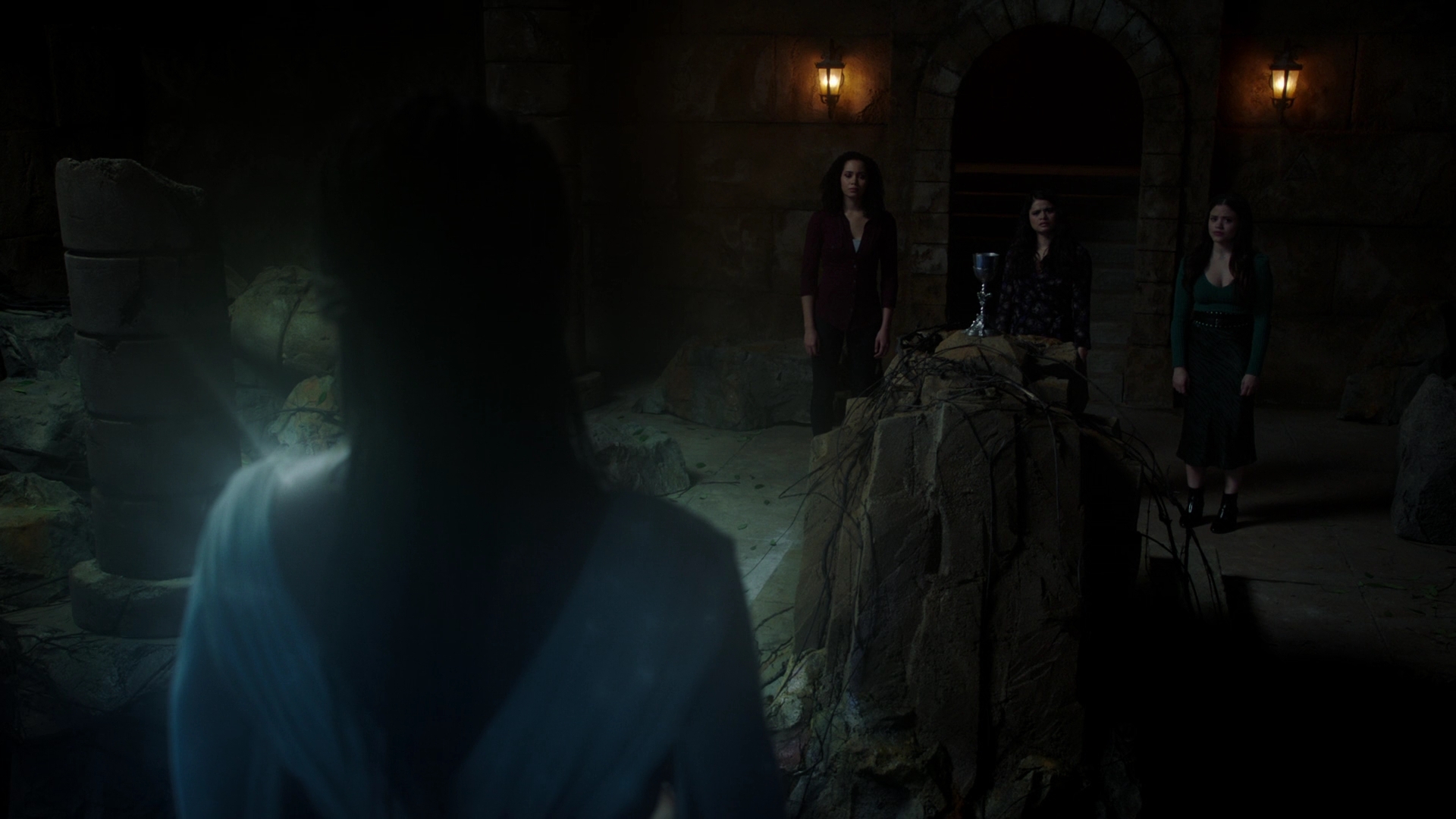 Charmed-Online-dot-nl-Charmed2x13BreakingTheCycle1725.jpg
