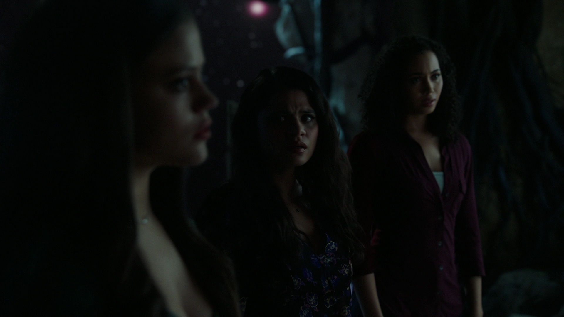 Charmed-Online-dot-nl-Charmed2x13BreakingTheCycle1765.jpg