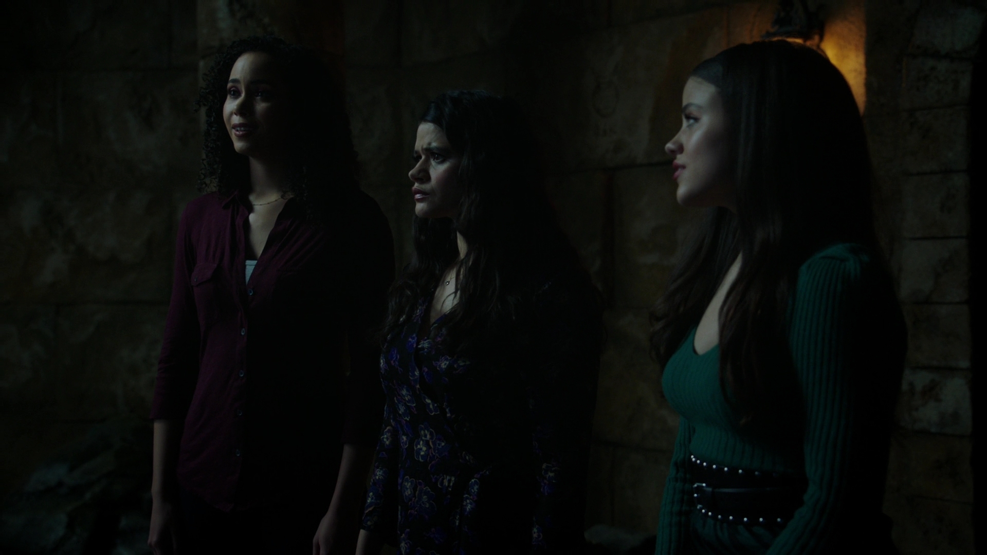 Charmed-Online-dot-nl-Charmed2x13BreakingTheCycle1825.jpg