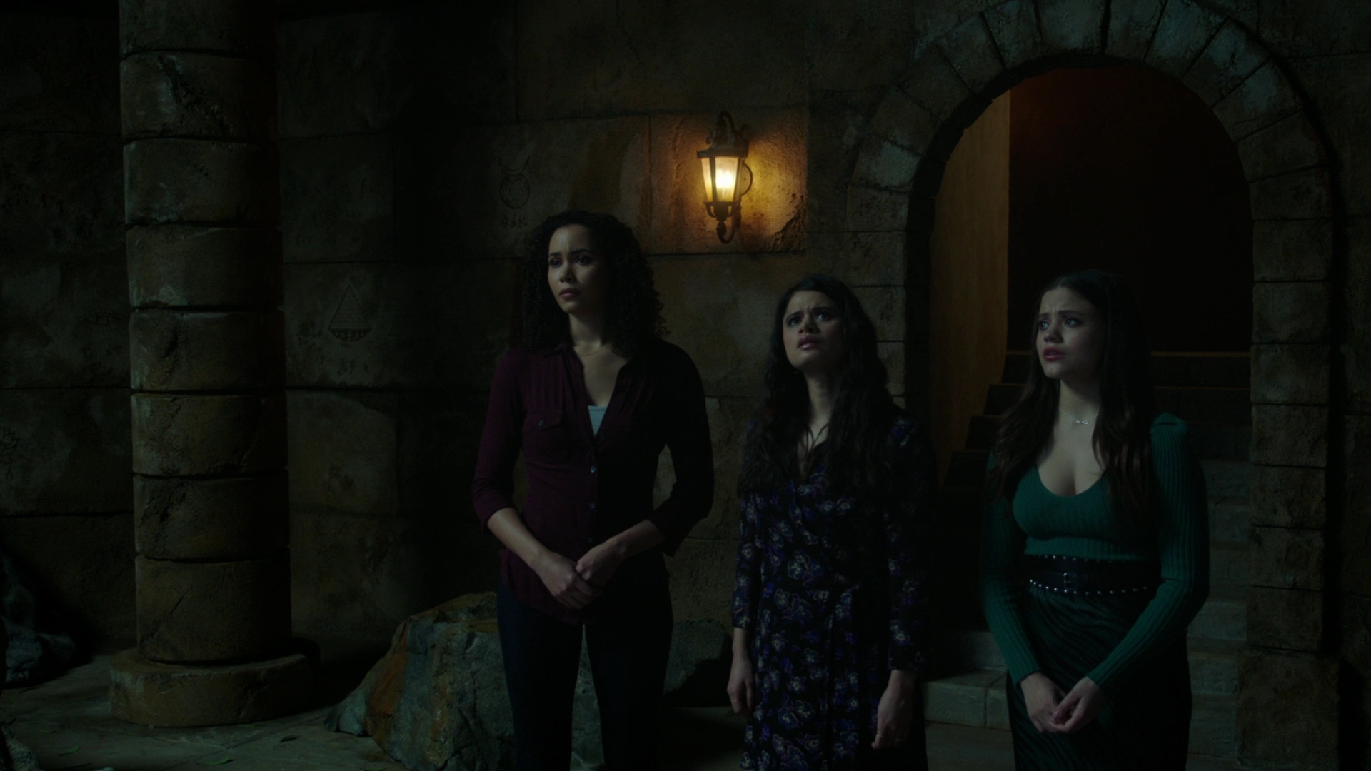 Charmed-Online-dot-nl-Charmed2x13BreakingTheCycle1873.jpg