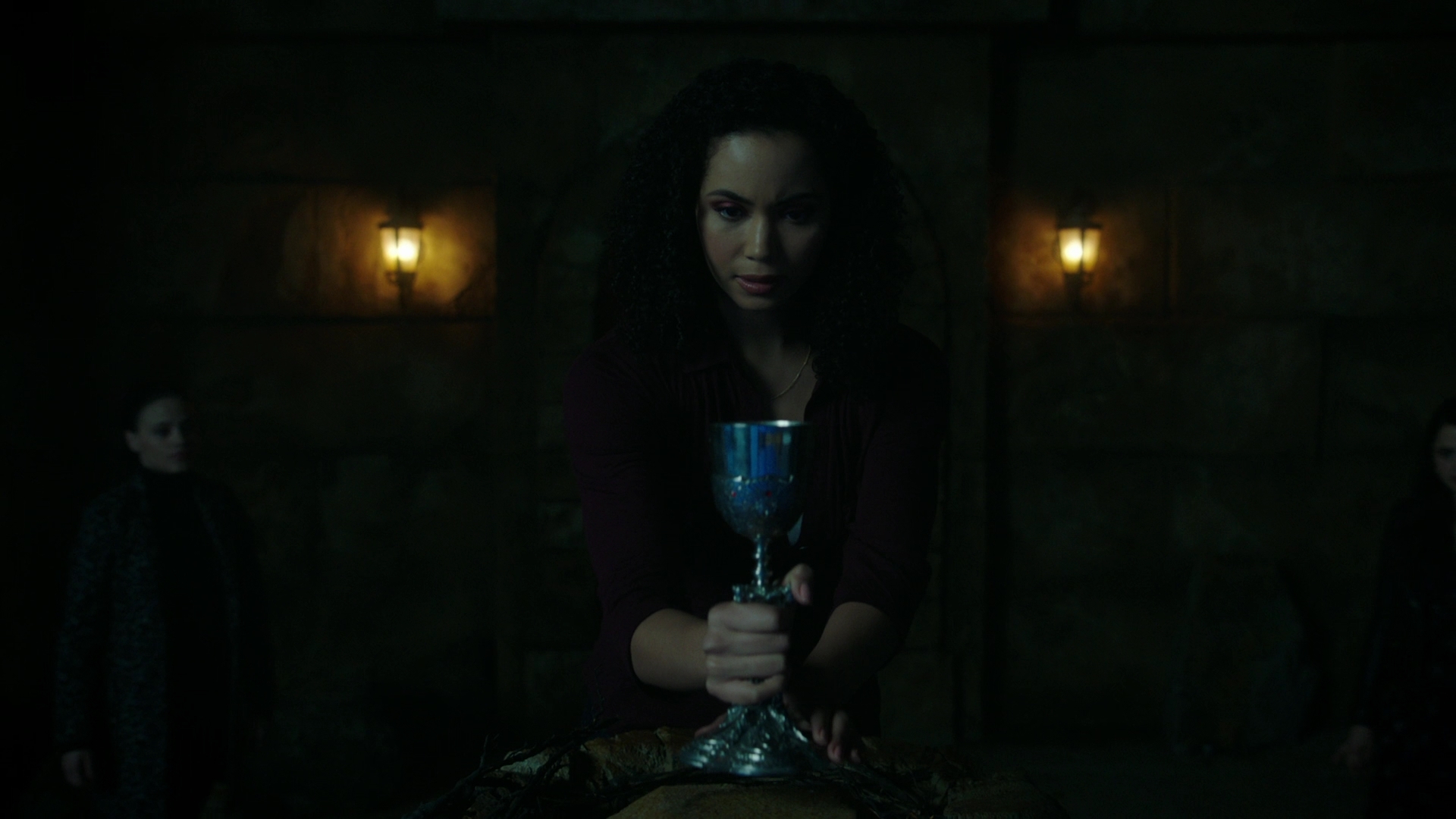 Charmed-Online-dot-nl-Charmed2x13BreakingTheCycle2196.jpg