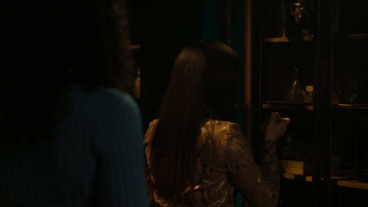 Charmed-Online-dot-nl-Charmed-2x14SuddenDeath0475.jpg Charmed-Online-dot-nl-Charmed-2x14SuddenDeath0475.jpg