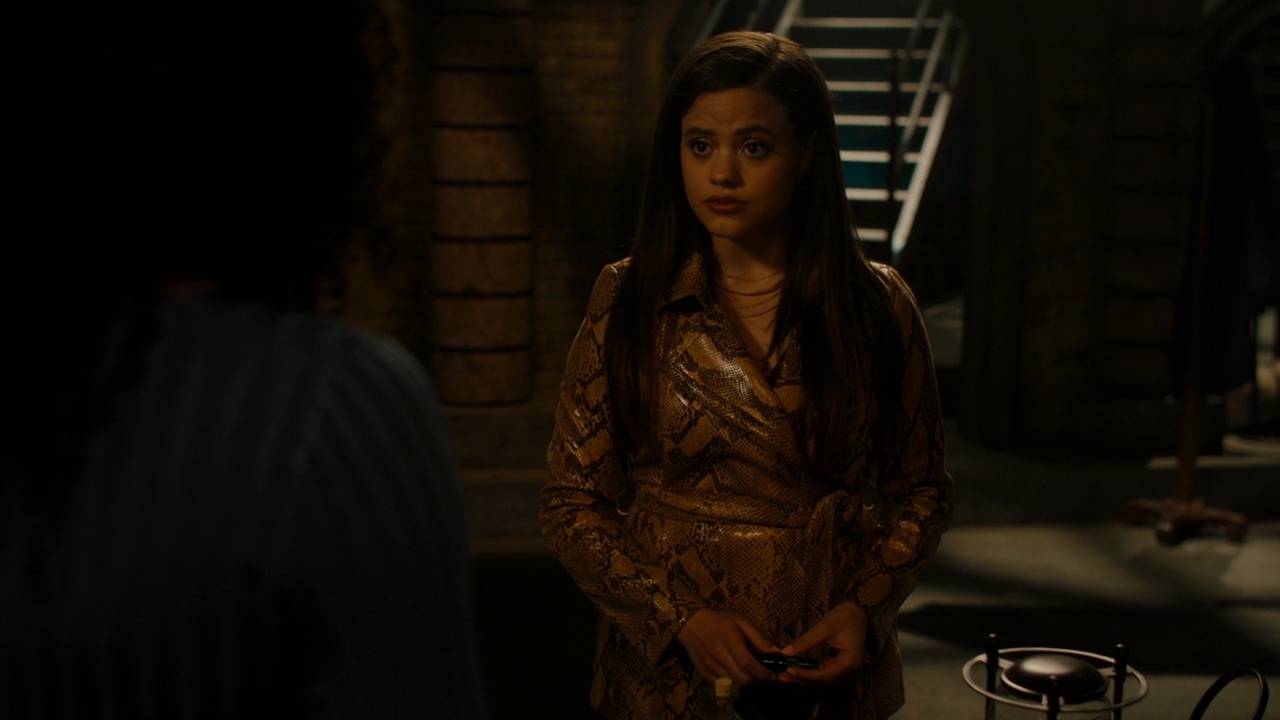 Charmed-Online-dot-nl-Charmed-2x14SuddenDeath0505.jpg