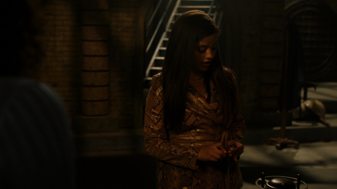 Charmed-Online-dot-nl-Charmed-2x14SuddenDeath0509.jpg