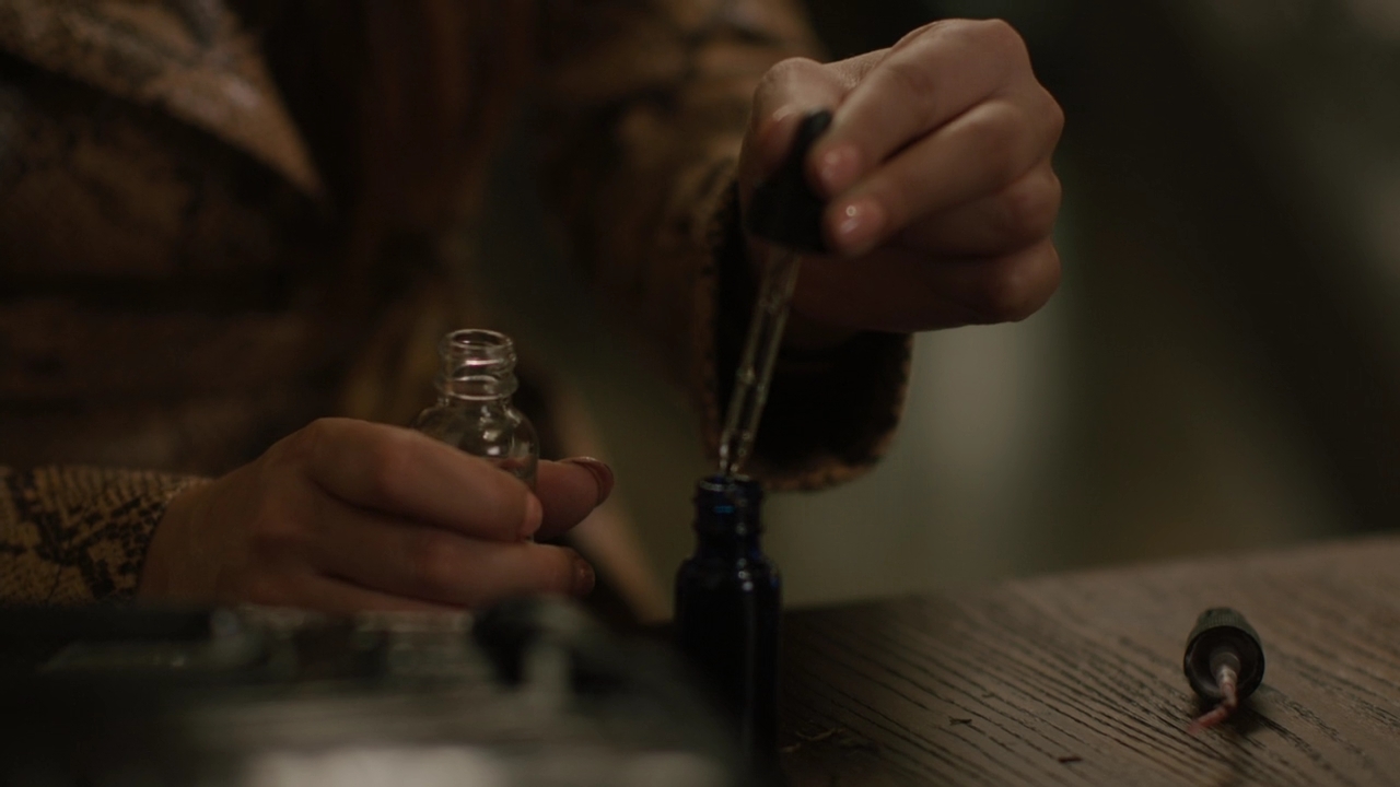 Charmed-Online-dot-nl-Charmed-2x14SuddenDeath0676.jpg Charmed-Online-dot-nl-Charmed-2x14SuddenDeath0676.jpg