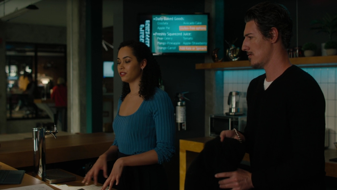 Charmed-Online-dot-nl-Charmed-2x14SuddenDeath0905.jpg
