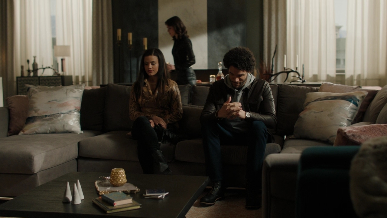 Charmed-Online-dot-nl-Charmed-2x14SuddenDeath0922.jpg