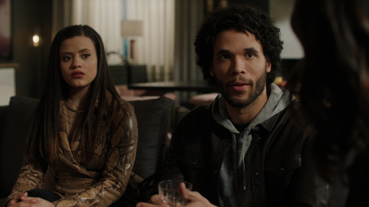 Charmed-Online-dot-nl-Charmed-2x14SuddenDeath0937.jpg