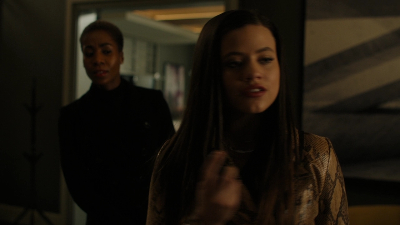 Charmed-Online-dot-nl-Charmed-2x14SuddenDeath1162.jpg Charmed-Online-dot-nl-Charmed-2x14SuddenDeath1162.jpg