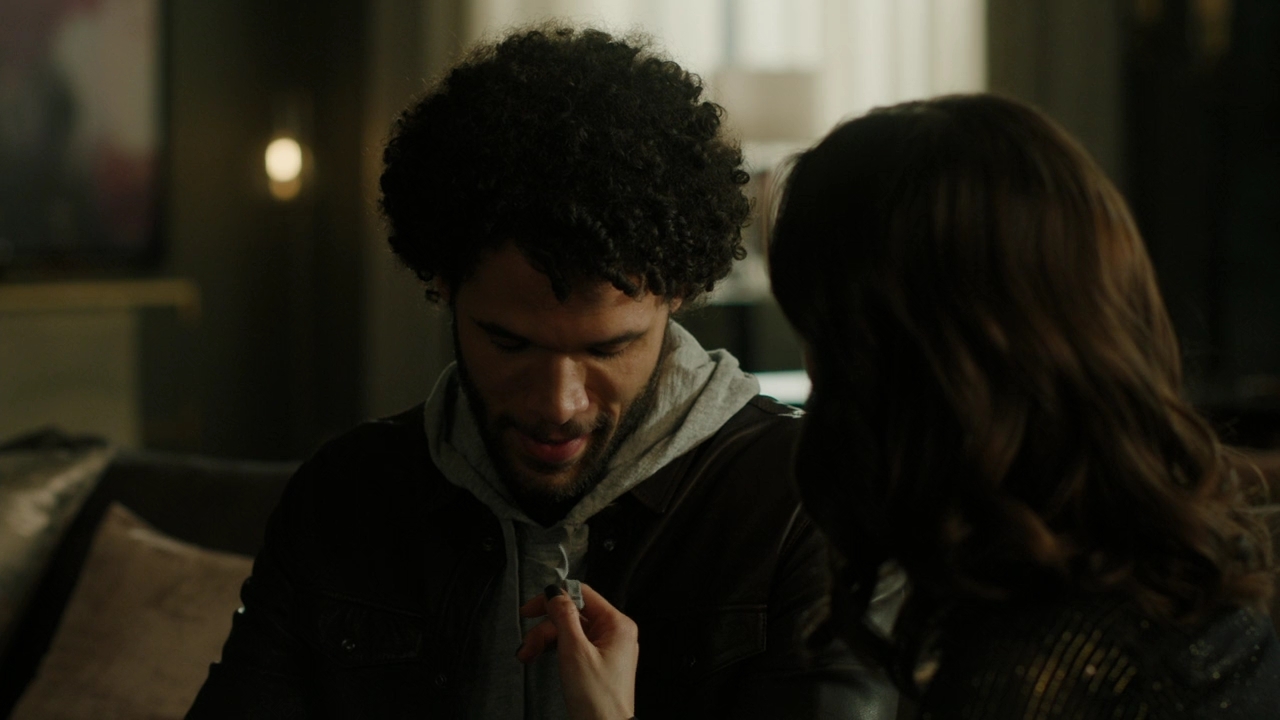 Charmed-Online-dot-nl-Charmed-2x14SuddenDeath1247.jpg Charmed-Online-dot-nl-Charmed-2x14SuddenDeath1247.jpg