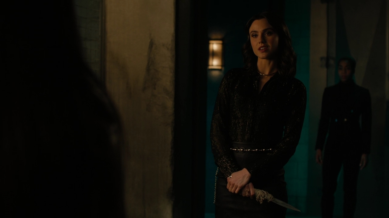 Charmed-Online-dot-nl-Charmed-2x14SuddenDeath1717.jpg Charmed-Online-dot-nl-Charmed-2x14SuddenDeath1717.jpg