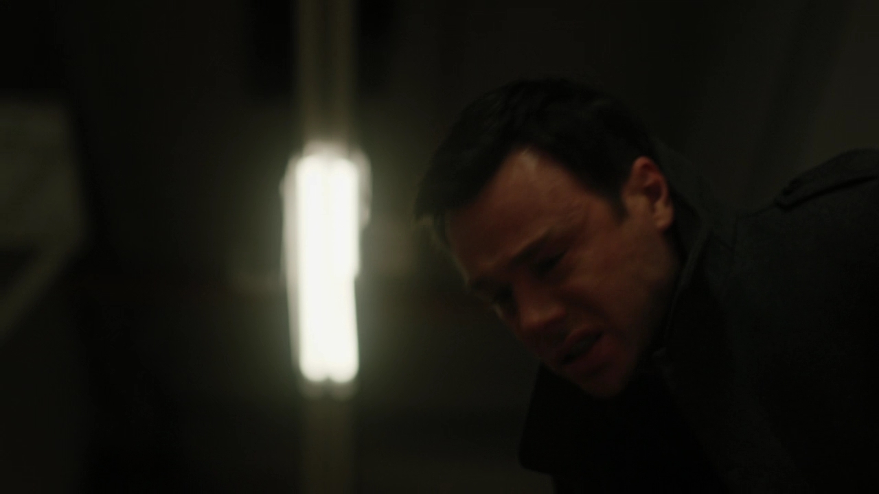 Charmed-Online-dot-nl-Charmed-2x14SuddenDeath1935.jpg Charmed-Online-dot-nl-Charmed-2x14SuddenDeath1935.jpg