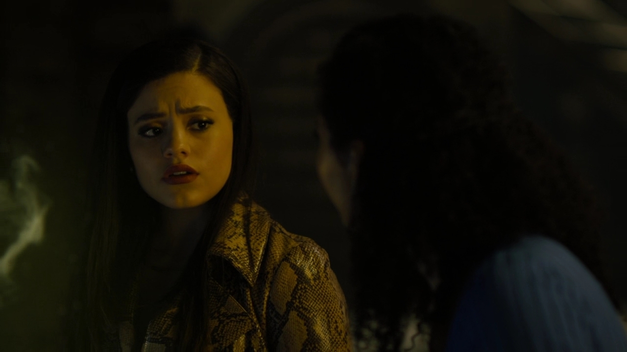 Charmed-Online-dot-nl-Charmed-2x14SuddenDeath2127.jpg Charmed-Online-dot-nl-Charmed-2x14SuddenDeath2127.jpg