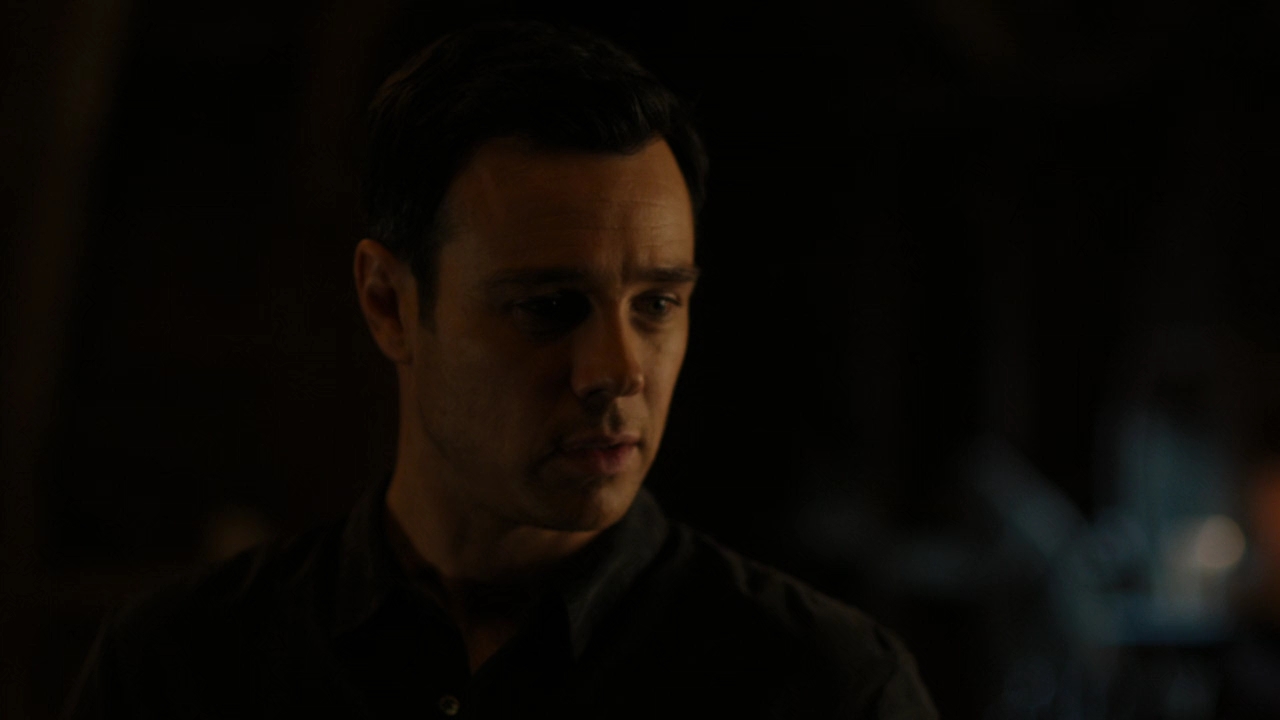 Charmed-Online-dot-nl-Charmed-2x14SuddenDeath2204.jpg Charmed-Online-dot-nl-Charmed-2x14SuddenDeath2204.jpg