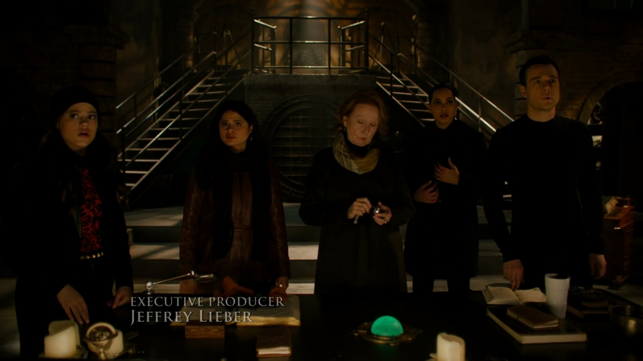 Charmed-Online-dot-nl_Charmed2x15ThirdTimesTheCharm0404.jpg
