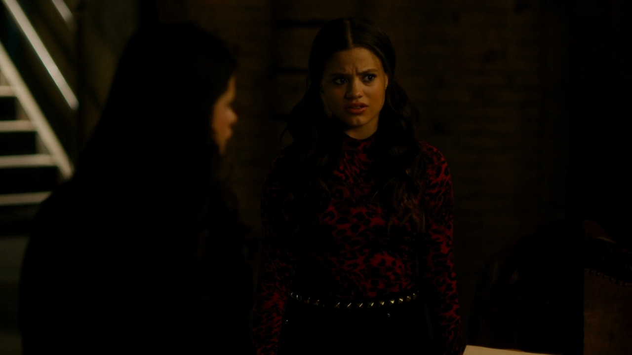 Charmed-Online-dot-nl_Charmed2x15ThirdTimesTheCharm0635.jpg