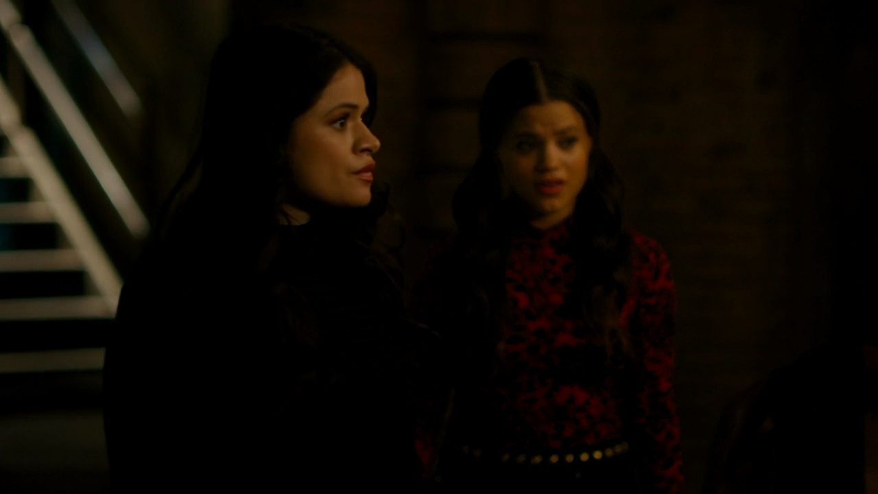 Charmed-Online-dot-nl_Charmed2x15ThirdTimesTheCharm0638.jpg