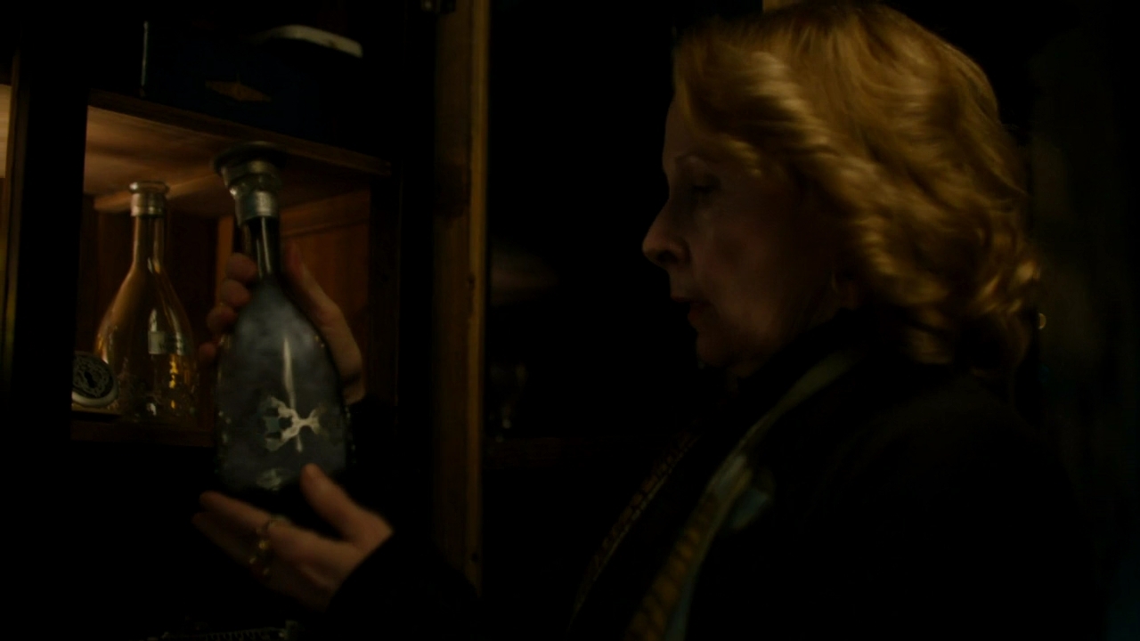 Charmed-Online-dot-nl_Charmed2x15ThirdTimesTheCharm0650.jpg