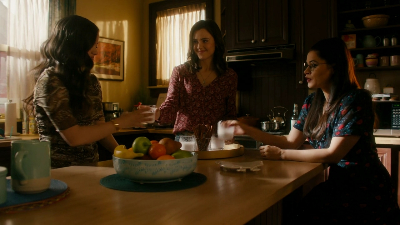 Charmed-Online-dot-nl_Charmed2x15ThirdTimesTheCharm0869.jpg