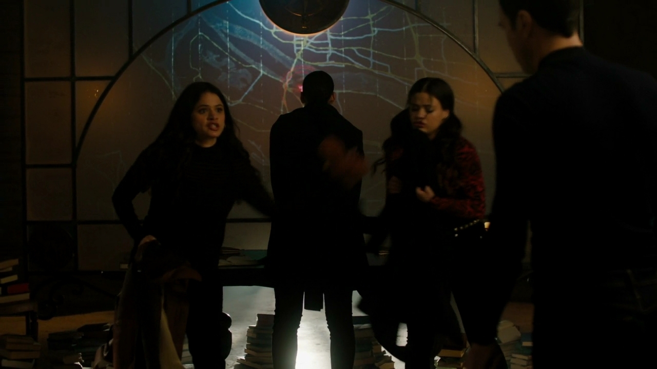 Charmed-Online-dot-nl_Charmed2x15ThirdTimesTheCharm1747.jpg Charmed-Online-dot-nl_Charmed2x15ThirdTimesTheCharm1747.jpg