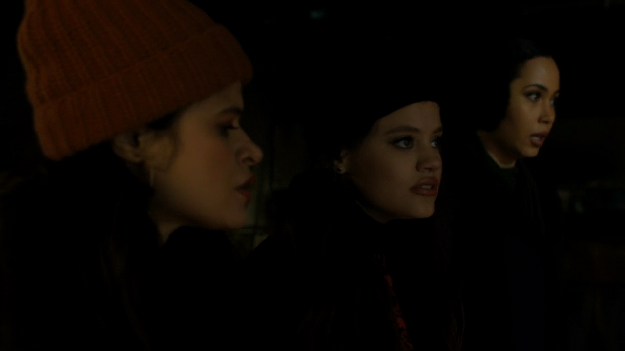 Charmed-Online-dot-nl_Charmed2x15ThirdTimesTheCharm2004.jpg