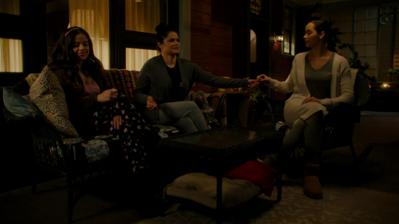 Charmed-Online-dot-nl_Charmed2x15ThirdTimesTheCharm2224.jpg