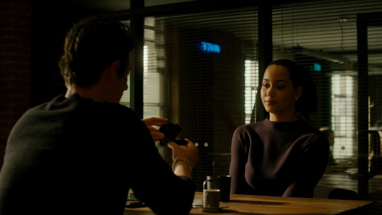 Charmed-Online-dot-nl_Charmed2x16TheEnemyOfMyFrenemy0317.jpg