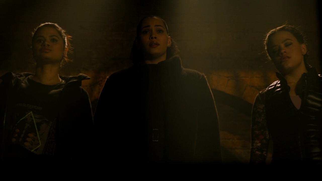 Charmed-Online-dot-nl_Charmed2x16TheEnemyOfMyFrenemy0385.jpg