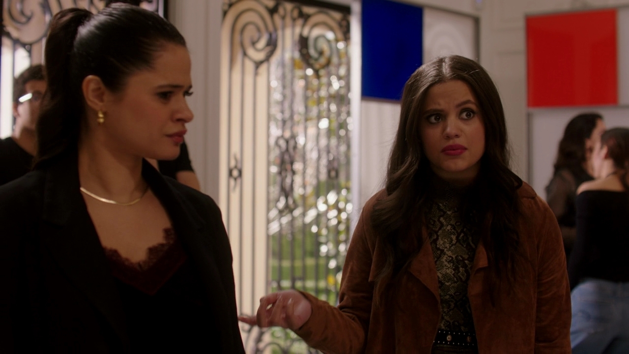 Charmed-Online-dot-nl_Charmed2x16TheEnemyOfMyFrenemy0968.jpg Charmed-Online-dot-nl_Charmed2x16TheEnemyOfMyFrenemy0968.jpg