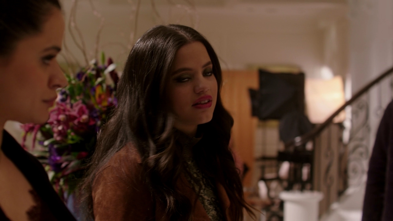 Charmed-Online-dot-nl_Charmed2x16TheEnemyOfMyFrenemy0982.jpg