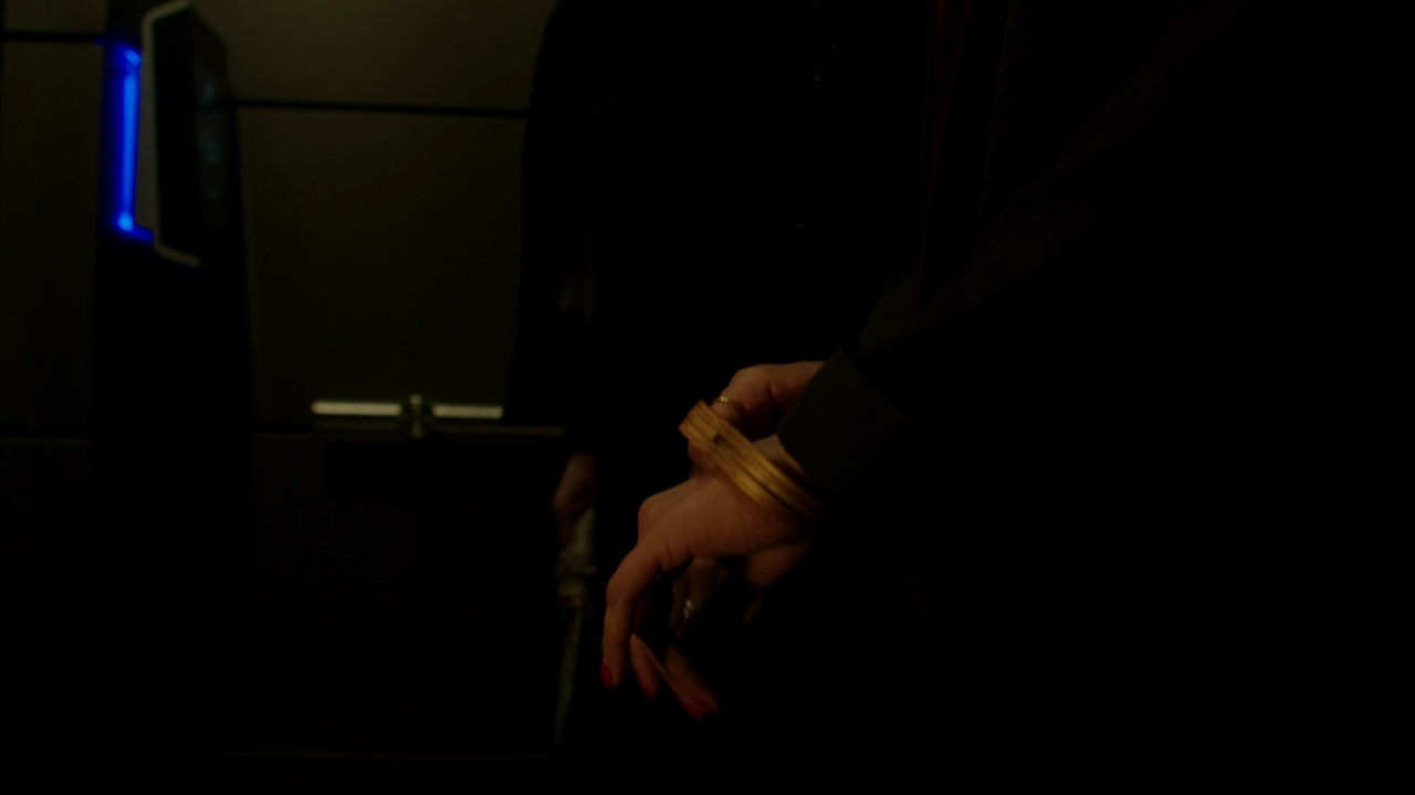 Charmed-Online-dot-nl_Charmed2x16TheEnemyOfMyFrenemy1589.jpg Charmed-Online-dot-nl_Charmed2x16TheEnemyOfMyFrenemy1589.jpg